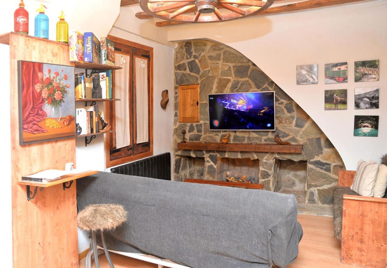 Appartement Piso Rustico-Moderno 6 Plazas - Pobla De Lillet à La Pobla de Lillet Extérieur photo